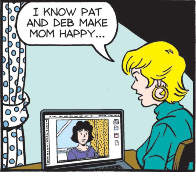 Photo caption OCR: I KNOW PAT AND DEB MAKE MOM HAPPY... I KNOW PAT AND DEB MAKE MOM HAPPY ...